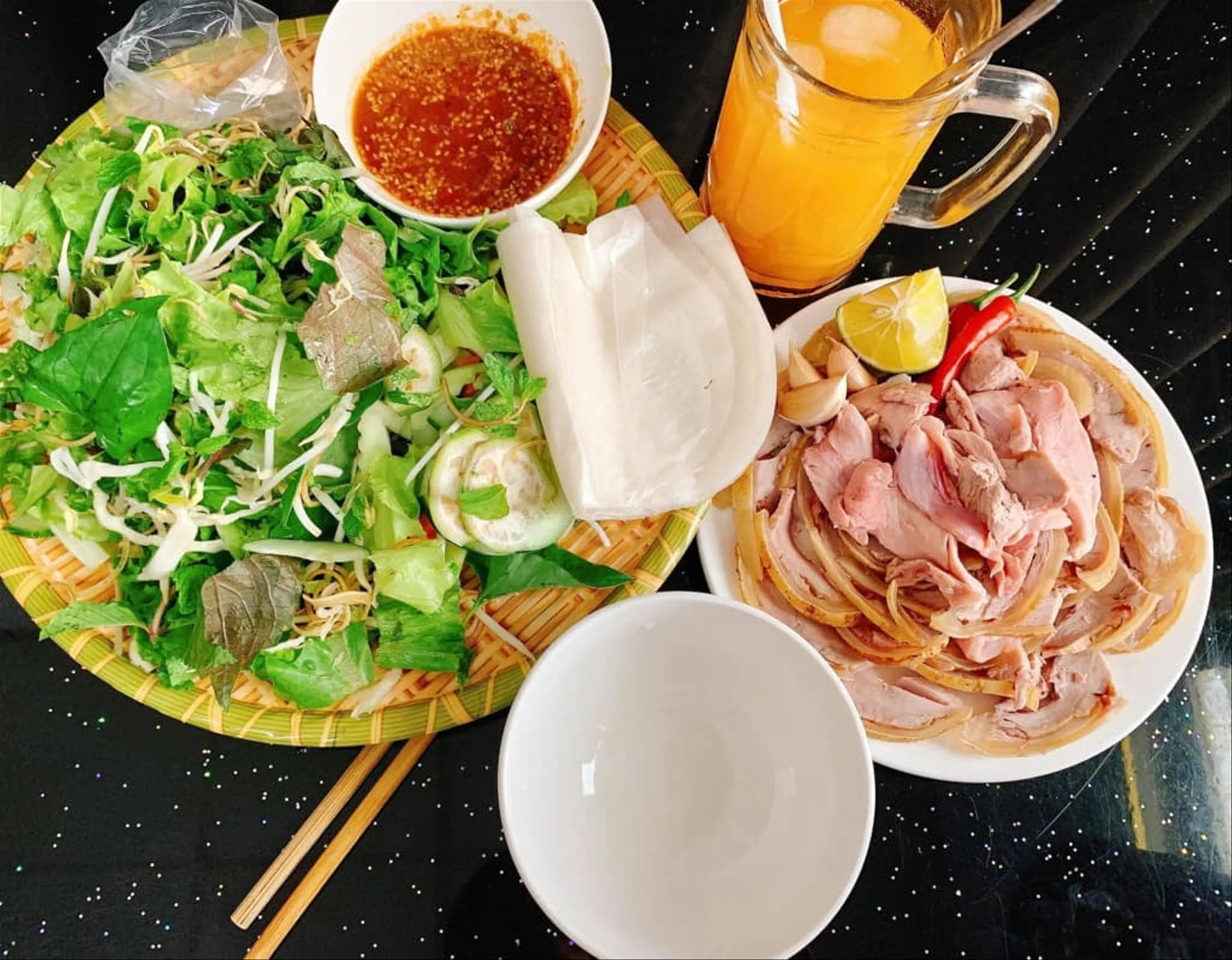 Bê thui Cầu Mống Tinh Món Ăn Nên Thử Khi Đến Đà Nẵng