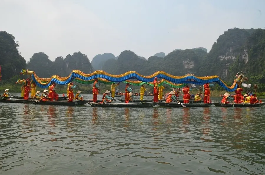 Dragon Boat Procession