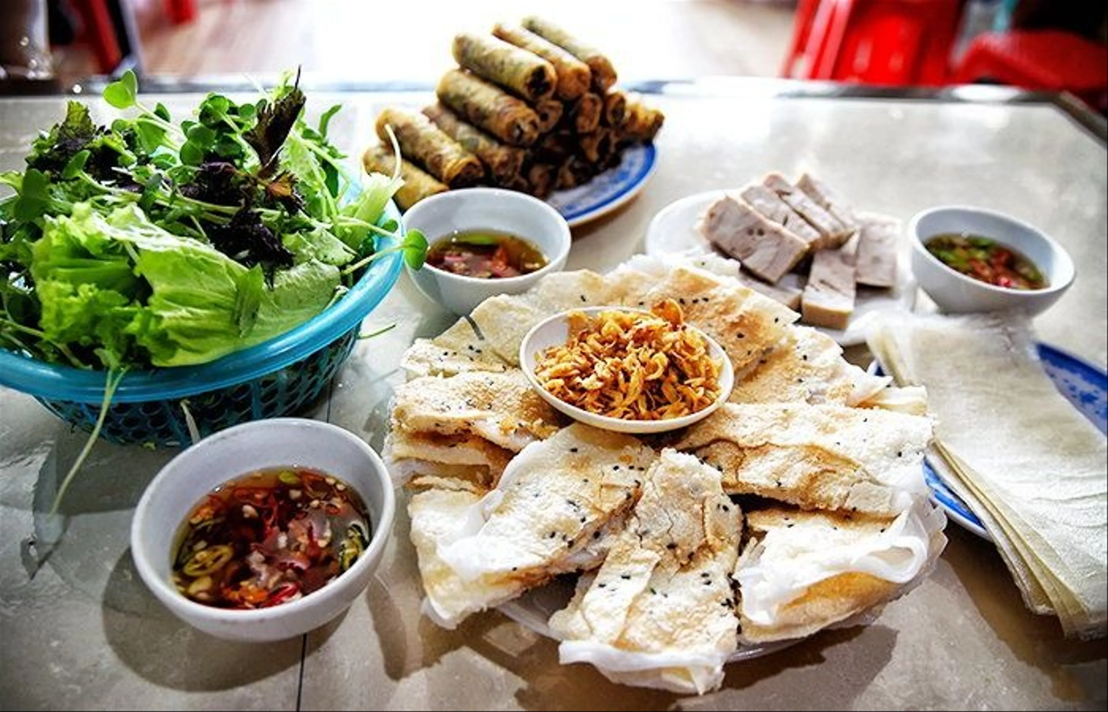 Bánh tráng đập Đà Nẵng đặc sản dân dã cuốn hút du khách