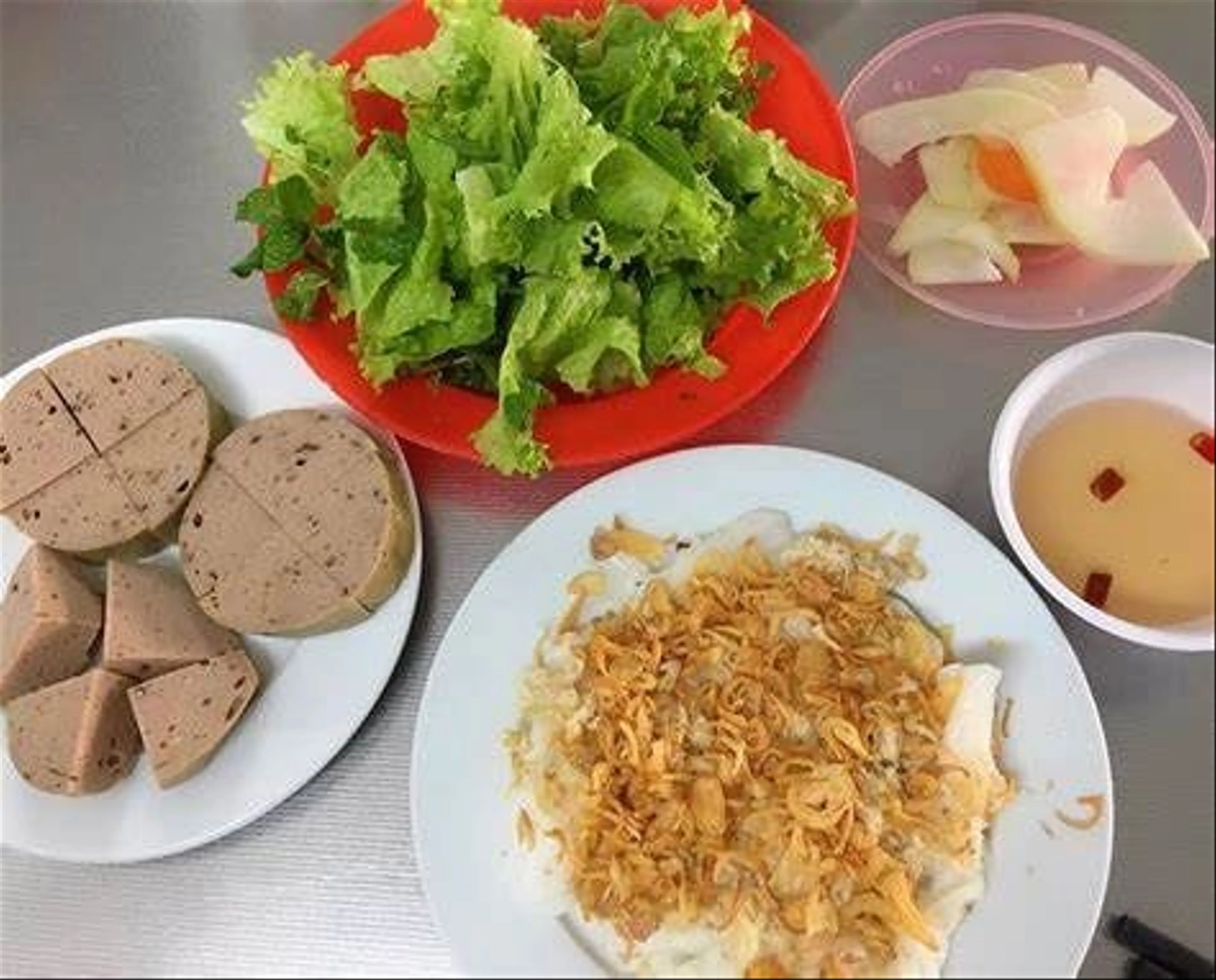 Delight in the Flavors of Da Nang's Signature Steamed Rice Rolls