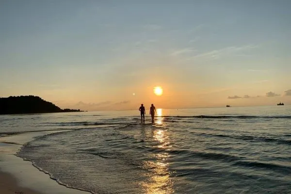 The beauty of Khem beach Phu Quoc at dusk