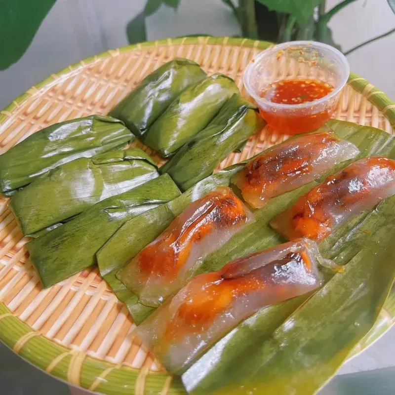 Bánh bột lọc chợ cồn