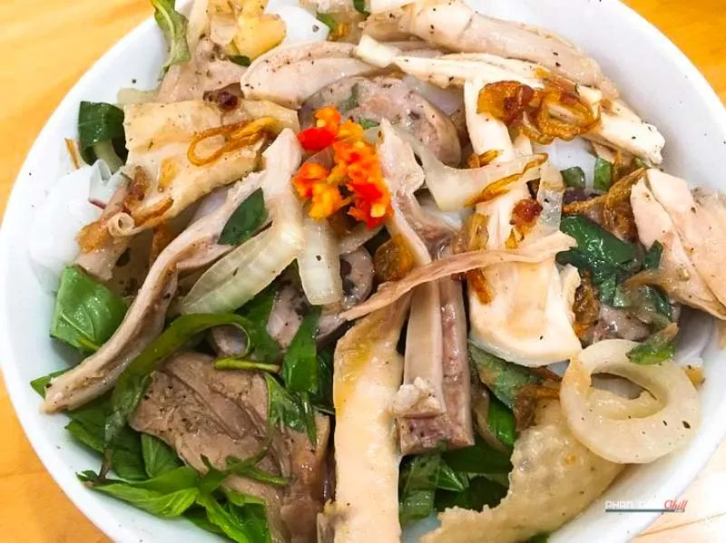 Bánh Ướt Lòng Gà U