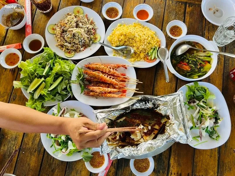 Fresh seafood at the restaurant on the sea