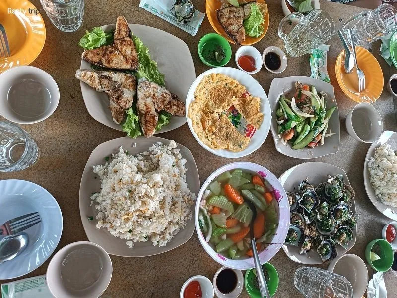 Fresh seafood at the restaurant on the sea