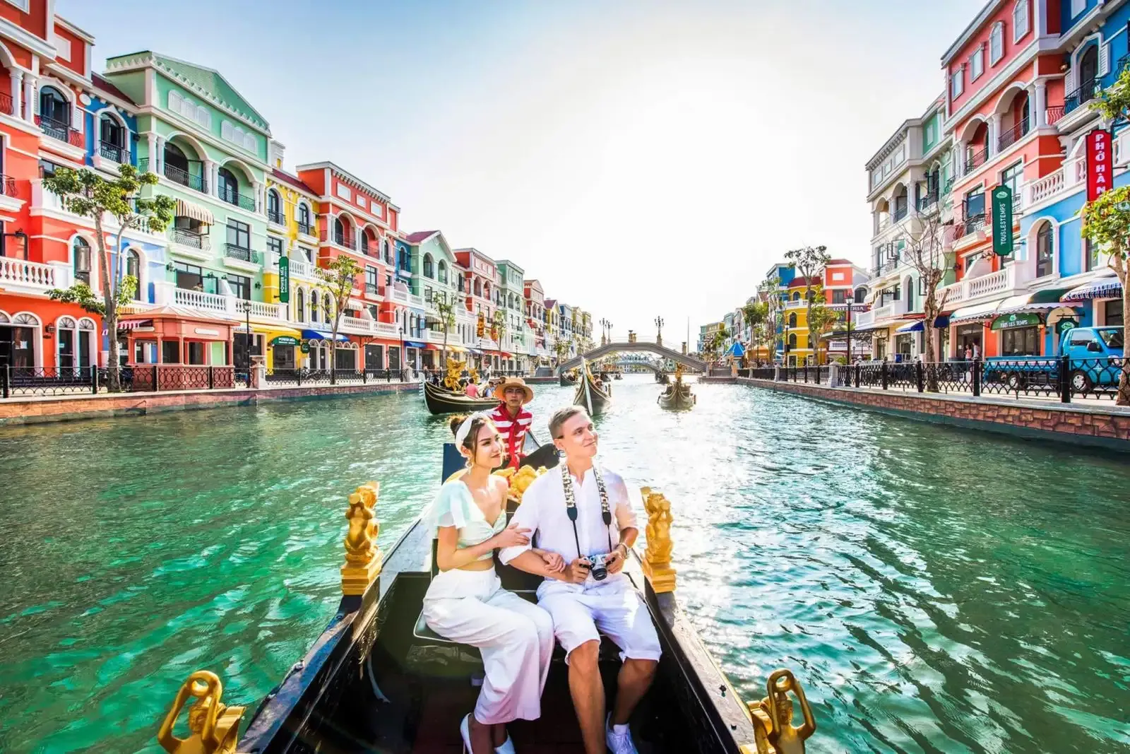 Grand World Phú Quốc- thành phố sắc màu