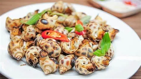 Ốc hương nướng hấp xả