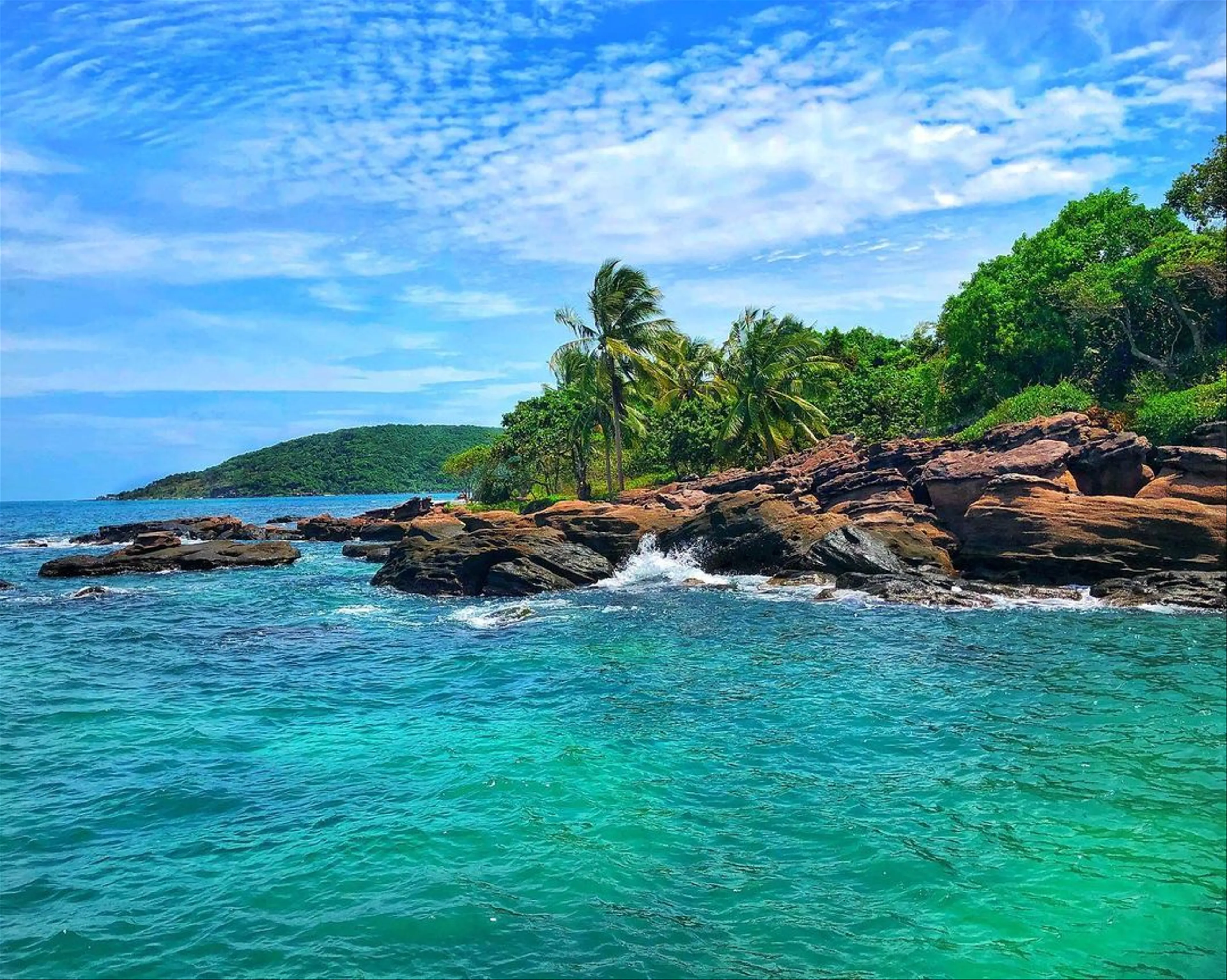 Gam Ghi Island is a Coral Diving Paradise in Phu Quoc