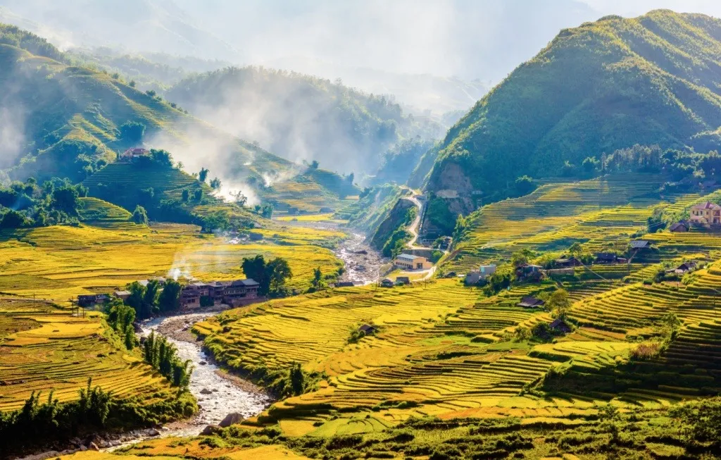 Admire the peaceful beauty of Thanh Phu village, Sapa