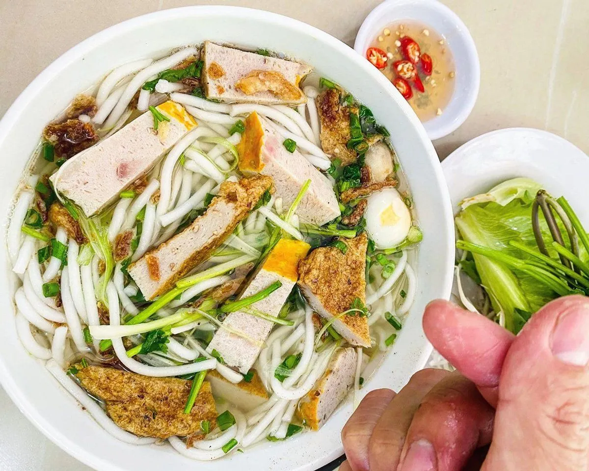 Bánh canh chả cá thơm ngon