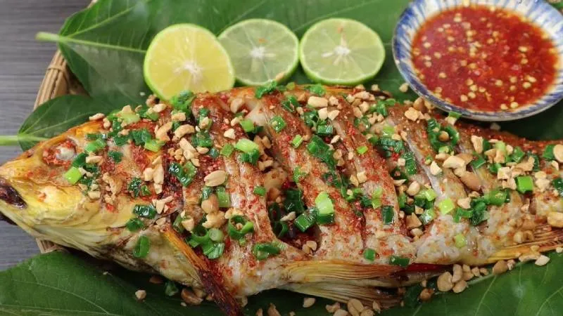 Cá mú rán, hành tỏi xả ớt thơm ngon