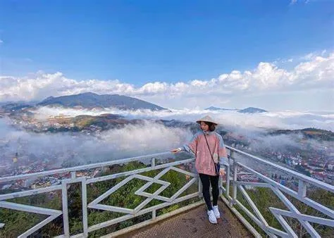 Chiêm ngưỡng núi hàm rồng