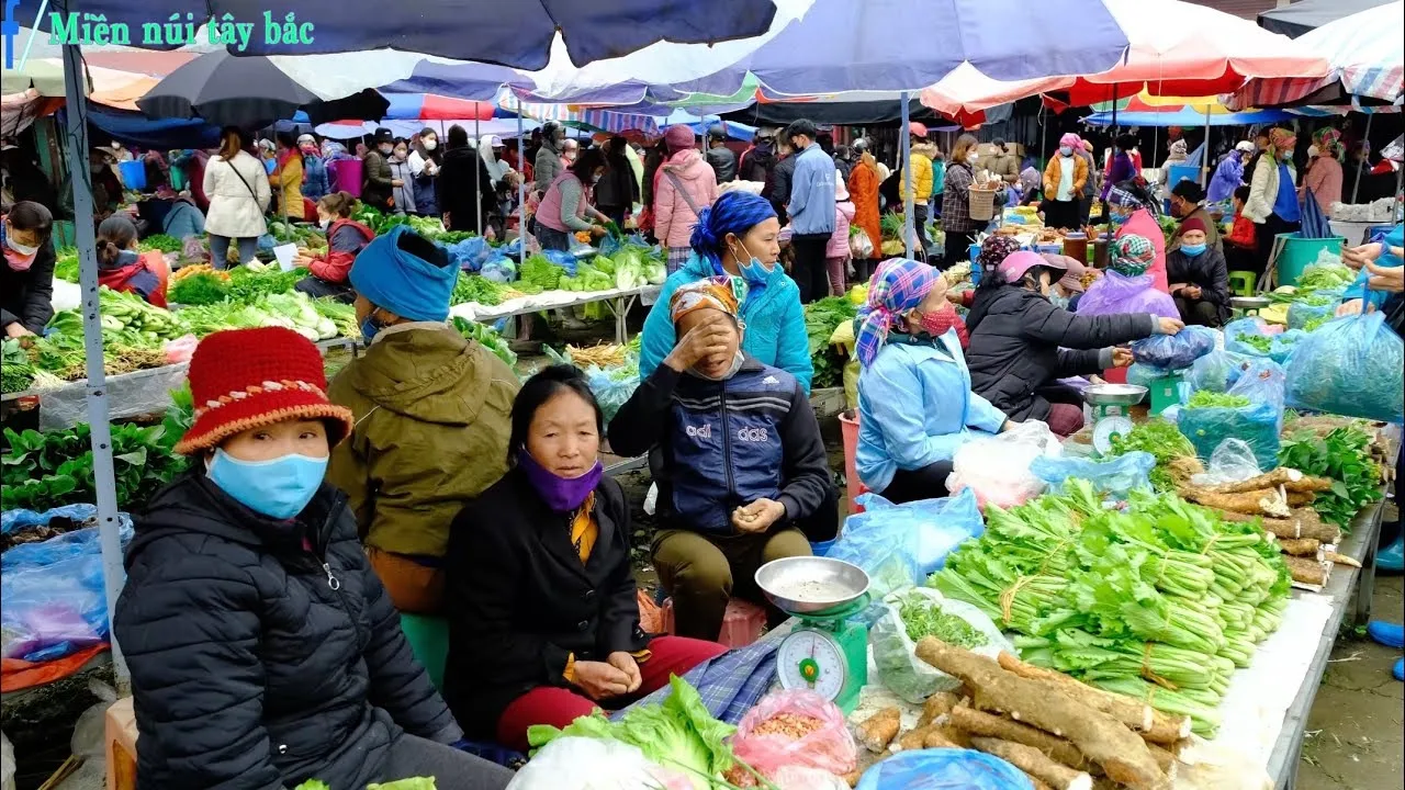 Nét đẹp của chợ Mường khương