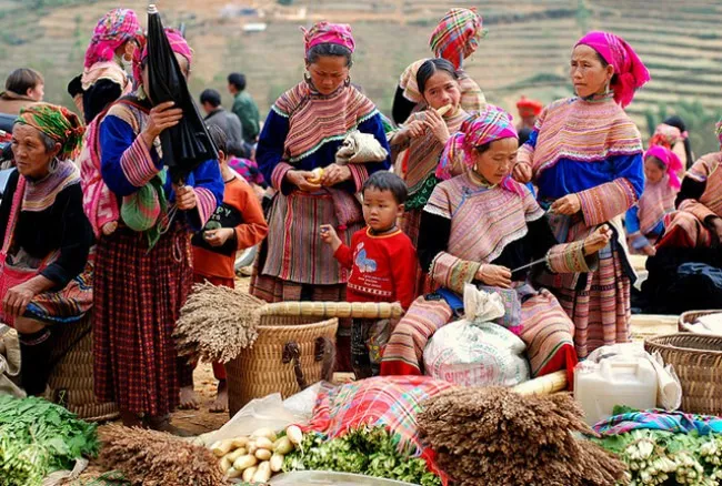 Chợ si ma cai Lào cai