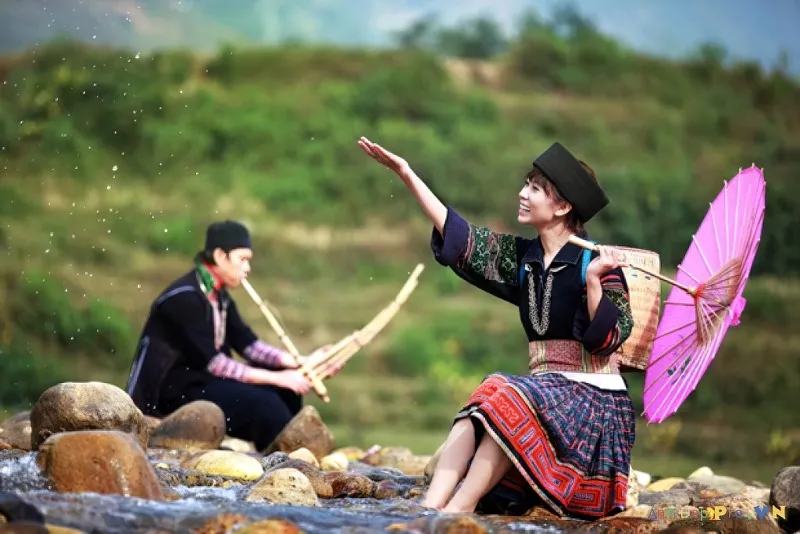 Chợ SI MA nơi hẹn hò các đôi trai gái