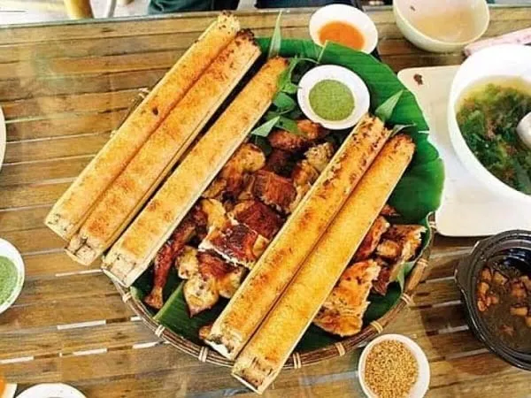 Cơm lam SAPA món ăn ngon hấp dẫn