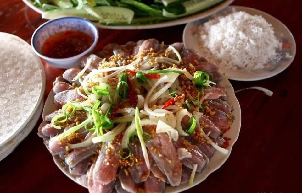 Gỏi cá chích thơm ngon