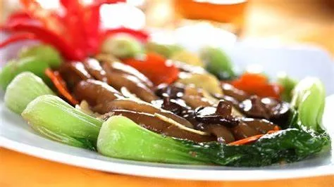 Hải sâm phú Quốc xào rau xanh