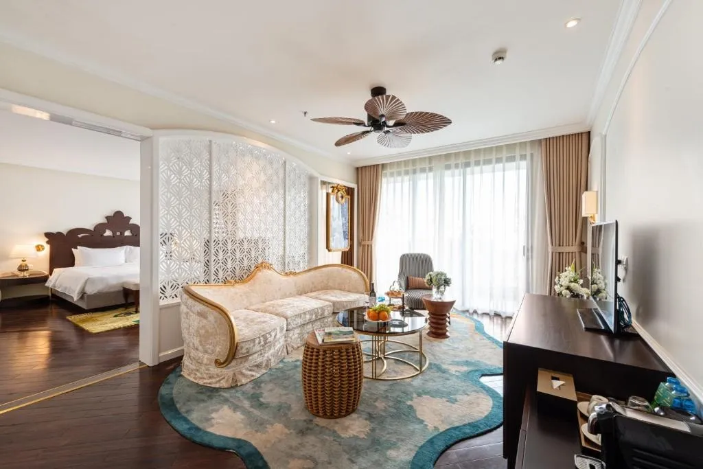 KK Sapa Hotel 5 Star Luxury with Majestic Fansipan Views