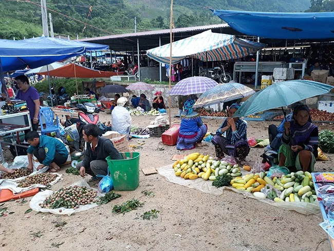 Lung Khau Nhin market in Sapa is an attractive tourist destination for visitors