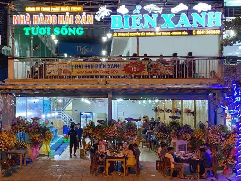 Nhà hàng biển xanh hải sản tươi sống