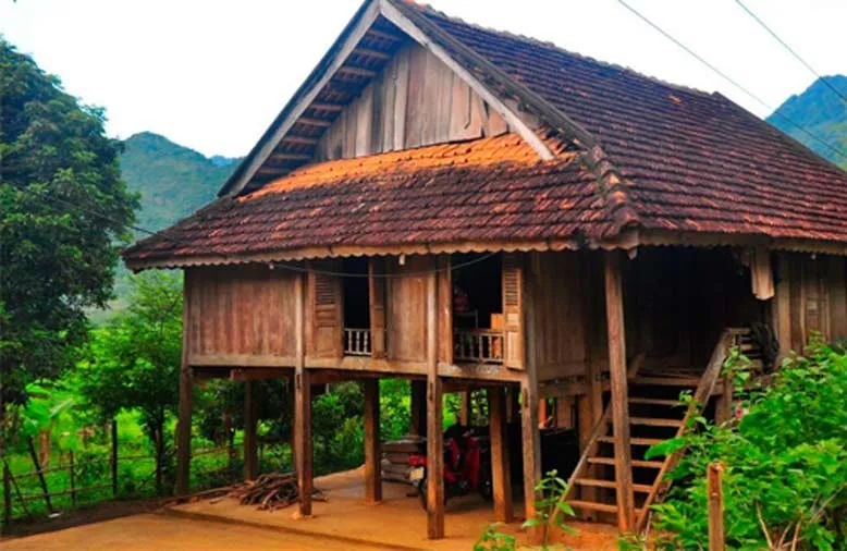 Nhà sàn ở Tây Bắc Sapa