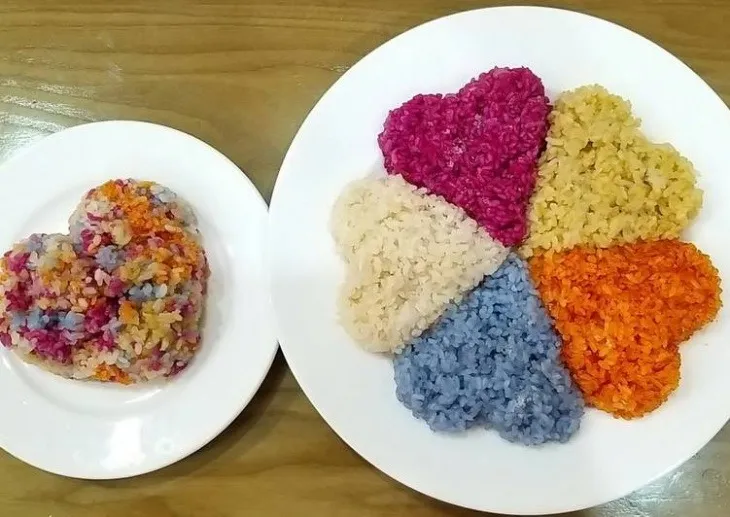 Xôi ngũ sắc Sapa thơm ngon đặc sắc
