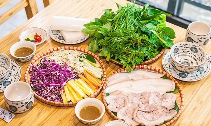 Bánh tráng cuốn thịt heo Đậm vị miền Trung