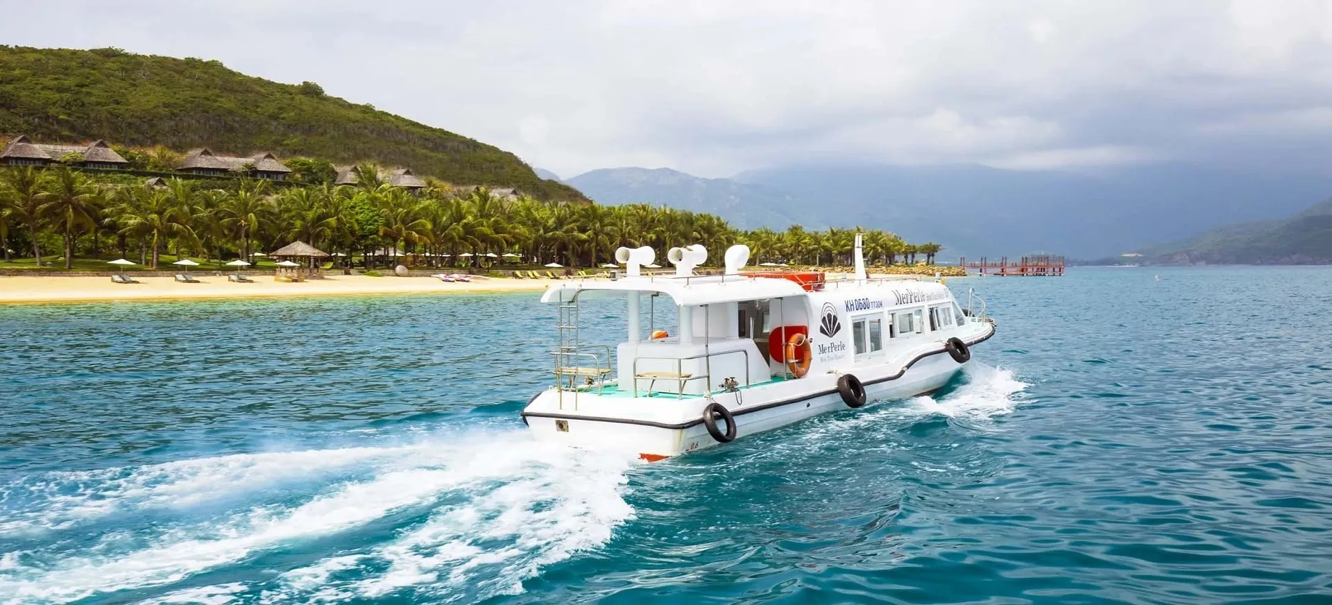 Boat Schedule from Hon Tam Port to the Island