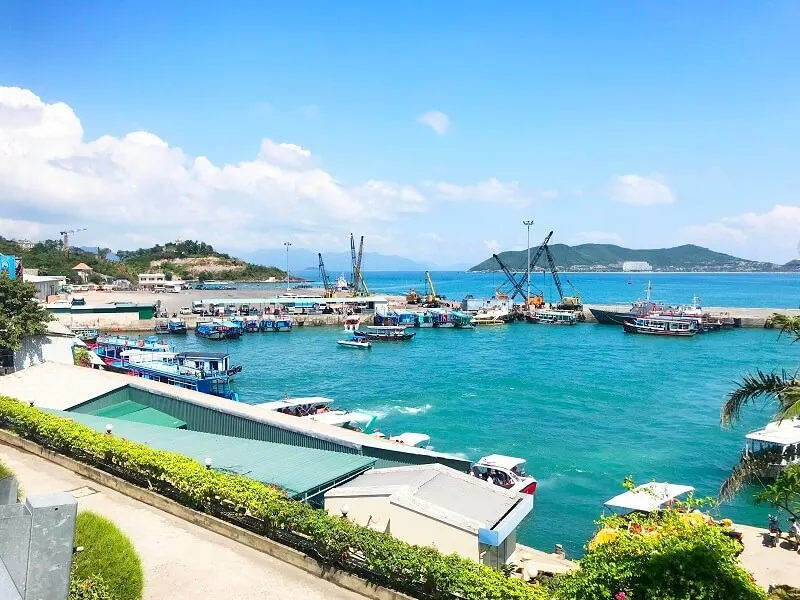 Cảng cầu tại Nha Trang