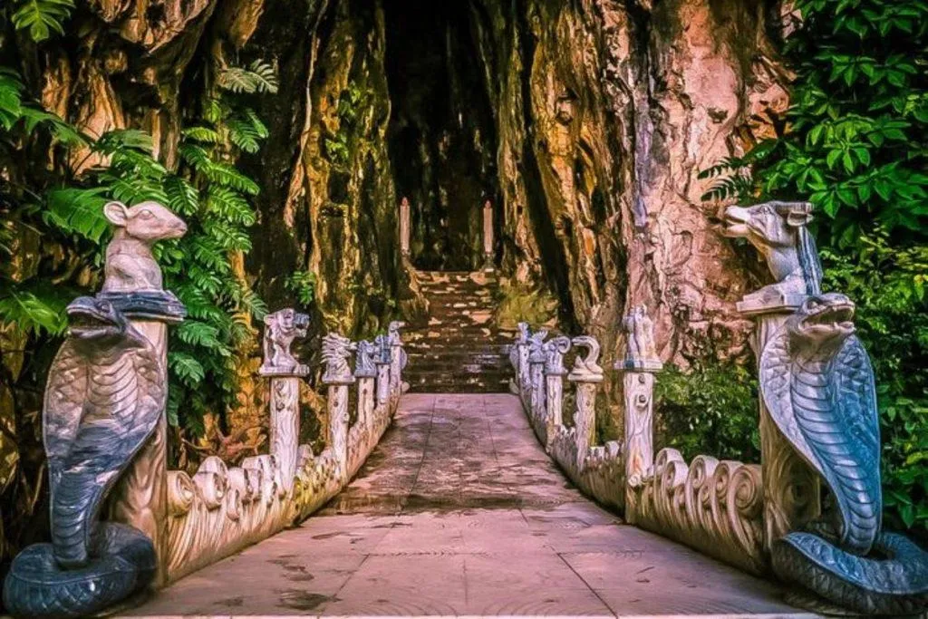 Vẻ đẹp của ngũ hành Sơn