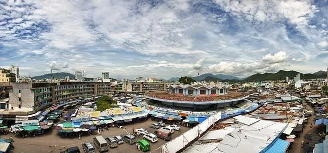 Toàn cảnh chợ Đầm nha trang