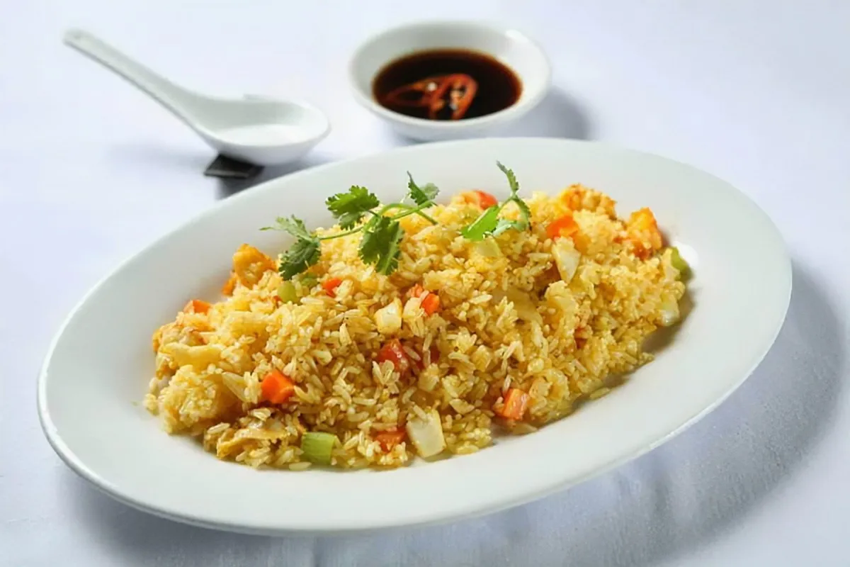 Fried Rice and Seafood Porridge