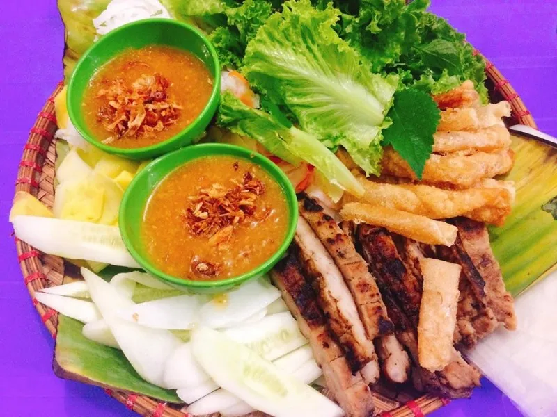 Nem nướng Ninh Hòa nha trang