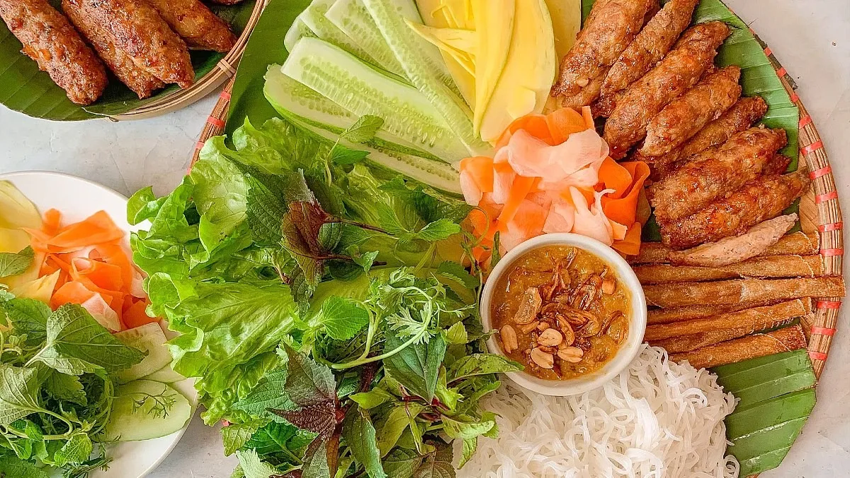 Nem nướng tại Nha Trang