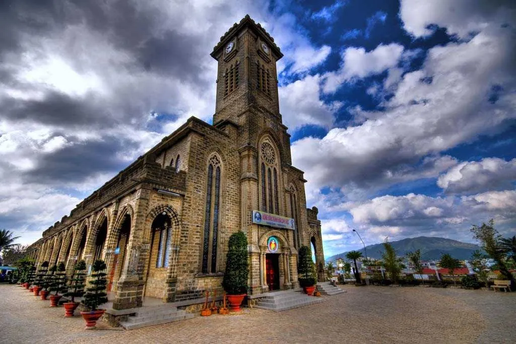 exterior space of nha trang stone church