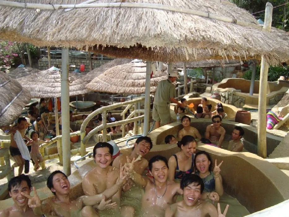 Tắm bùn tại nha trang