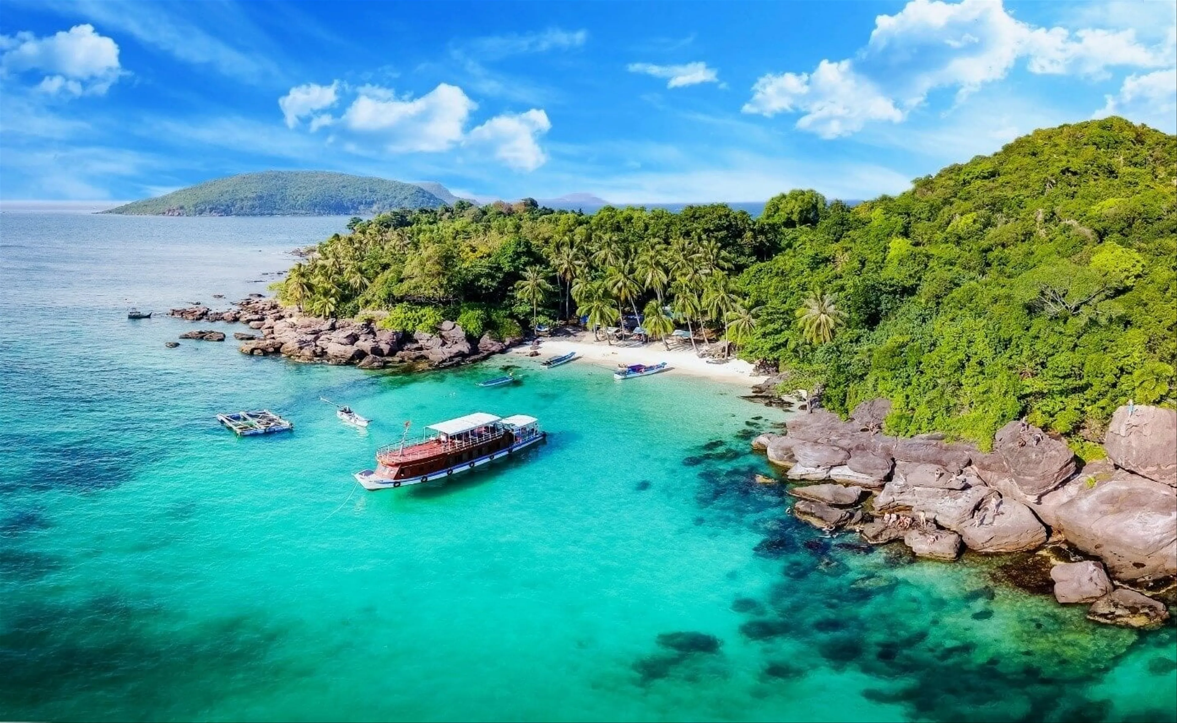 Phu Quoc Island paradise with many interesting experiences