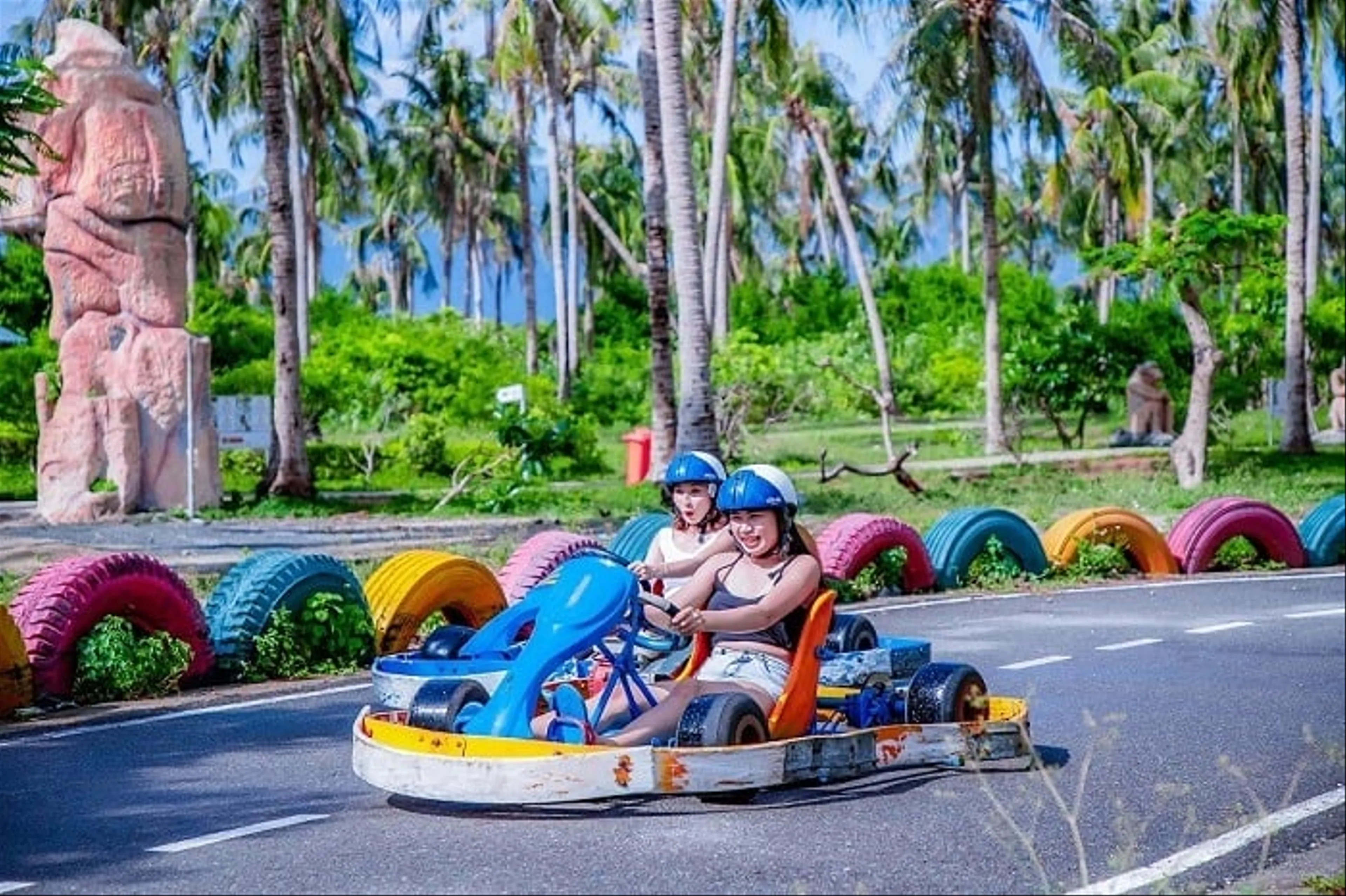 Đảo Khỉ Nha Trang thiên đường hoang dã giữa lòng vịnh Nha Phu