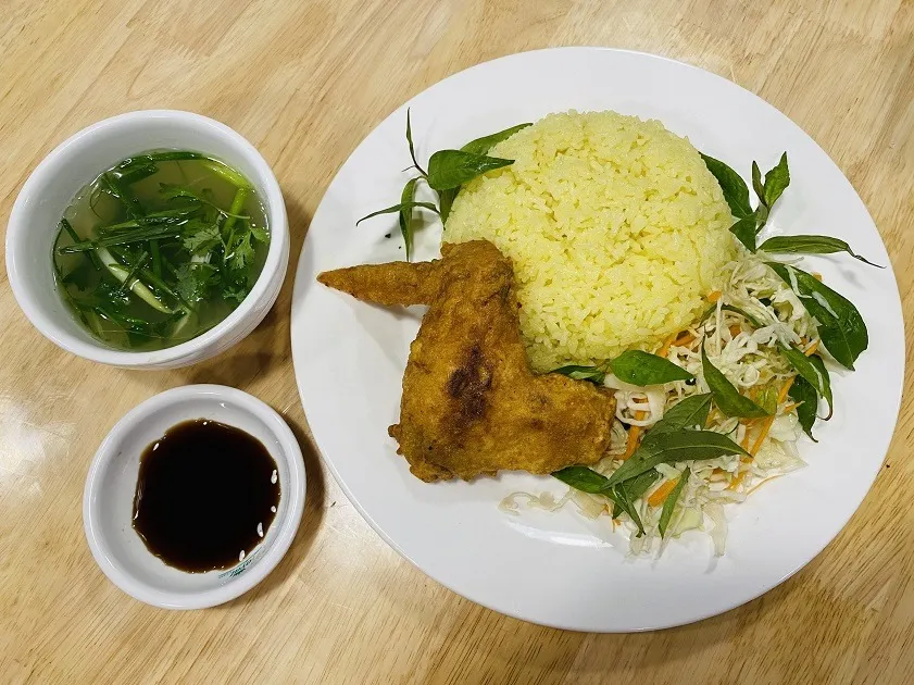 Cơm gà Nha Trang món ngon hấp dẫn