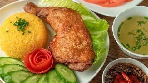 Cơm gà Nha Trang thơm ngon hấp dẫn