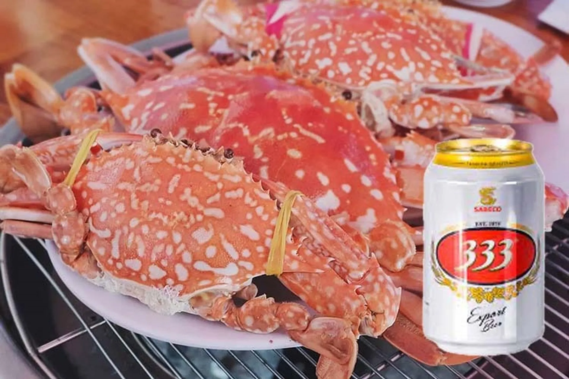 Steamed Crab with Beer or Lemongrass