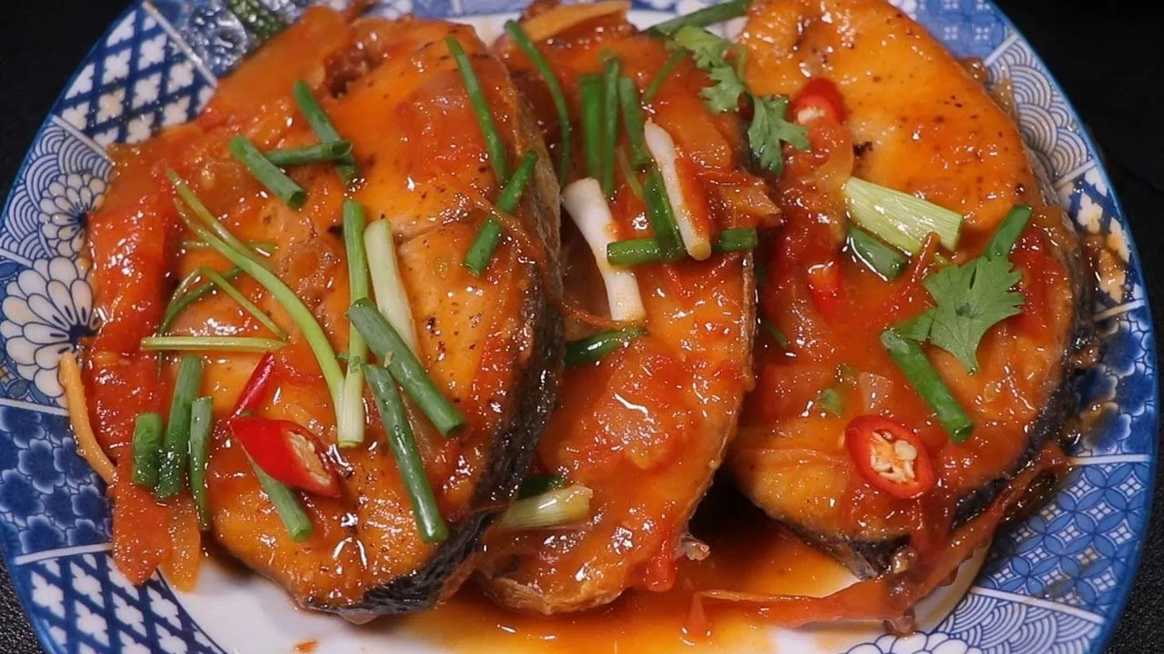 Cheo Nhech Unique Thanh Hoa Fermented Fish Salad
