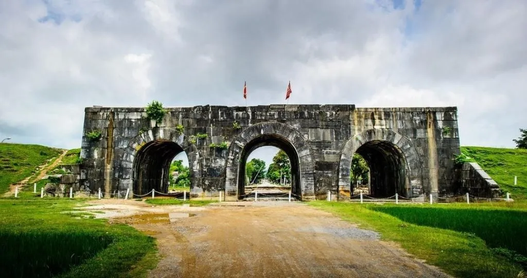 Thành nhà Hồ