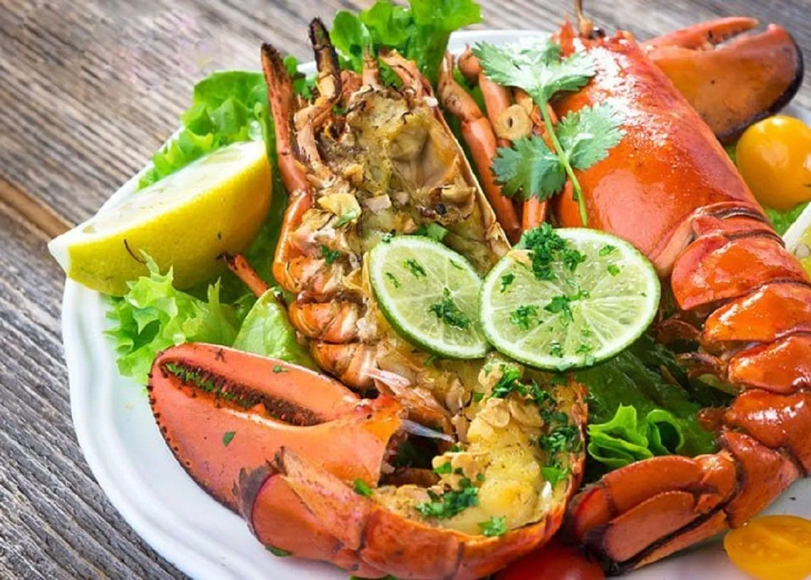 Tôm hùm thơm ngon hấp dẫn