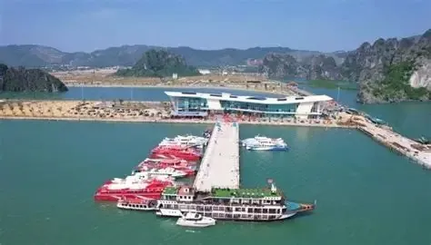 Cảng cái rồng tỉnh Quảng Ninh