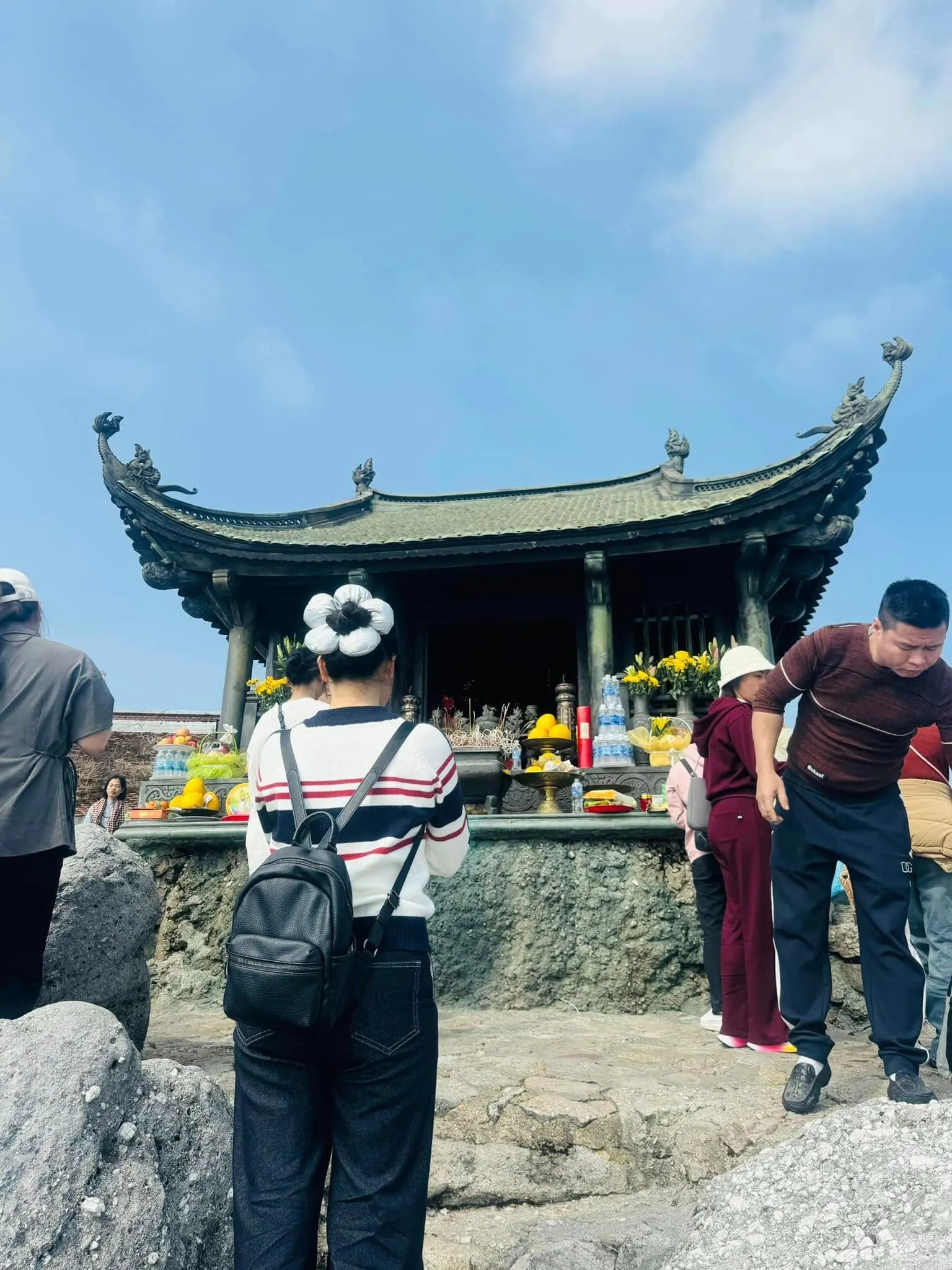 Hành hương tại chùa đồng yên tử