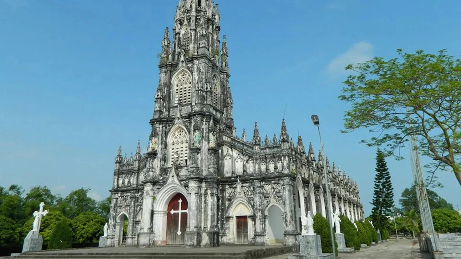 Nhà thờ Trà Cổ – Kiến trúc giao thoa Đông – Tây
