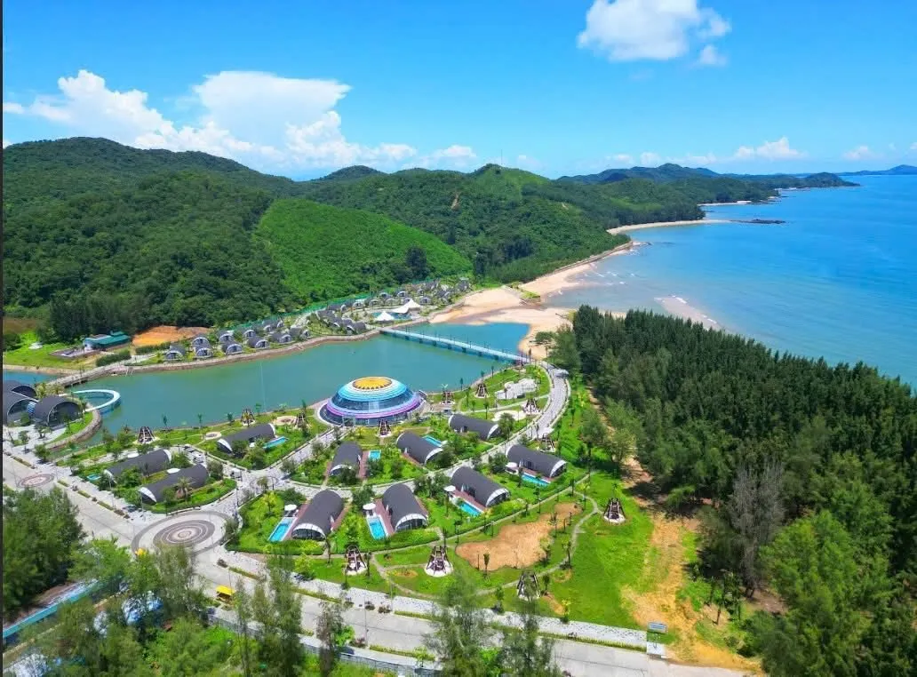 Nghỉ đêm tại khu Resort cái Chiên