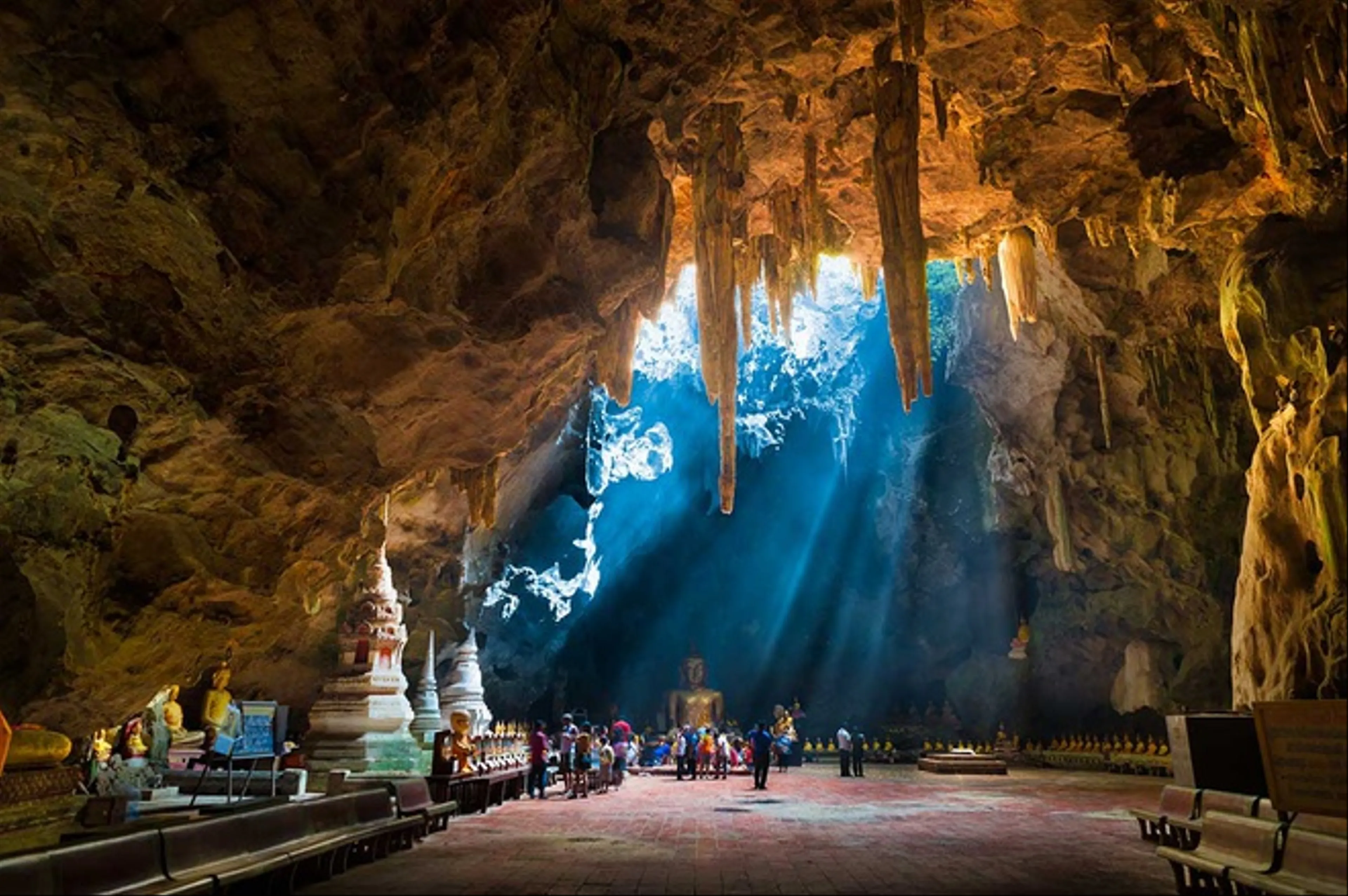Khám phá những hang động đẹp nhất Thái Lan